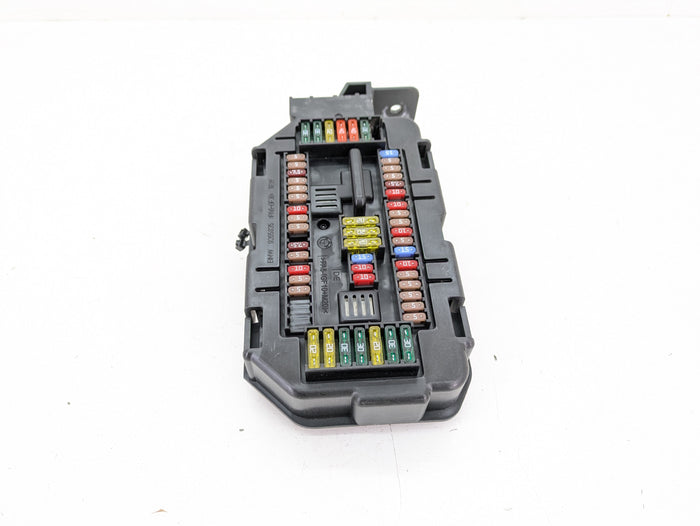 BMW F15 X5/F16 X6 35iX Front Power Distribution Fuse Box 9316568