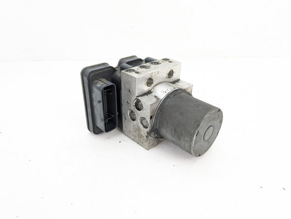 BMW F15 X5/F16 X6 35iX ABS/DSC Pump Control Module 6864798