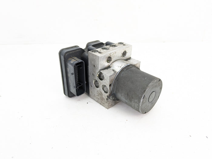 BMW F15 X5/F16 X6 35iX ABS/DSC Pump Control Module 6864798