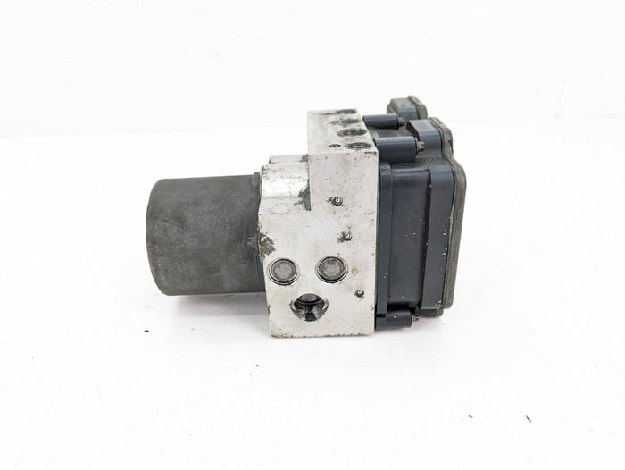BMW F15 X5/F16 X6 35iX ABS/DSC Pump Control Module 6864798