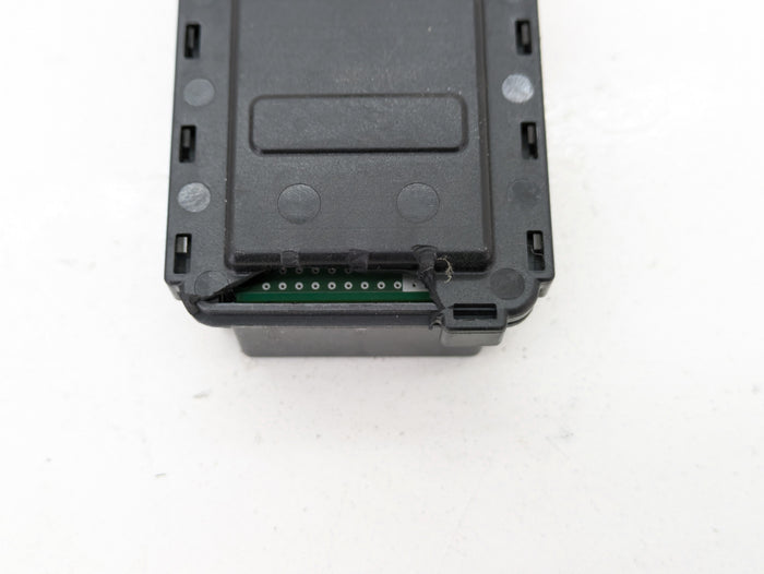 BMW F15 X5/F16 X6 35ix Radio Remote Control Receiver Module 9319081 *DAMAGED*