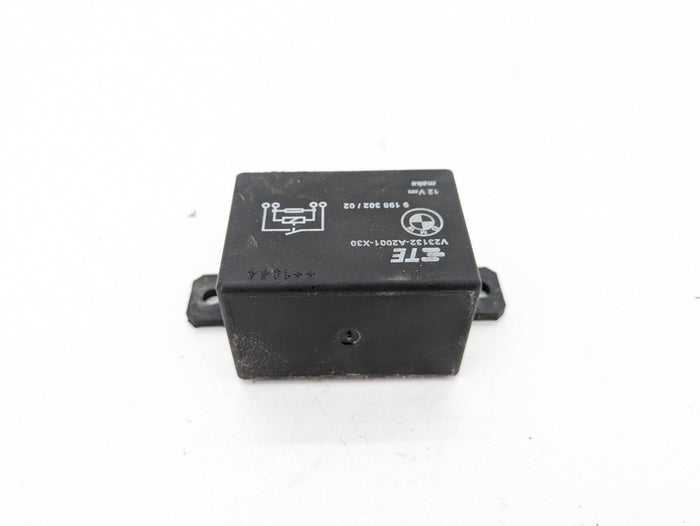 BMW F15 X5/F16 X6 35iX Cooling Fan Relay 130A 9198302 *DAMAGED*