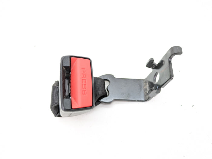 BMW F15 X5 35iX Rear Seat Center Seat Belt Buckle 7318063