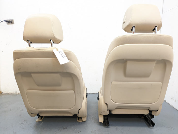 BMW F15 X5 Left/Right Front Beige Seat Set