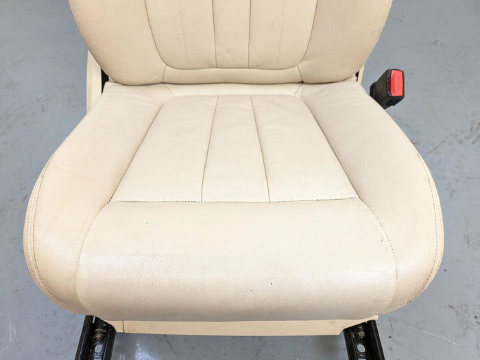 BMW F15 X5 Left/Right Front Beige Seat Set