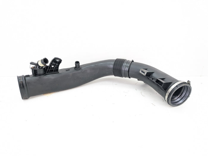 BMW F15 X5/F16 X6 35iX N55 Engine Air Filter Housing Upper Chargepipe 7605585