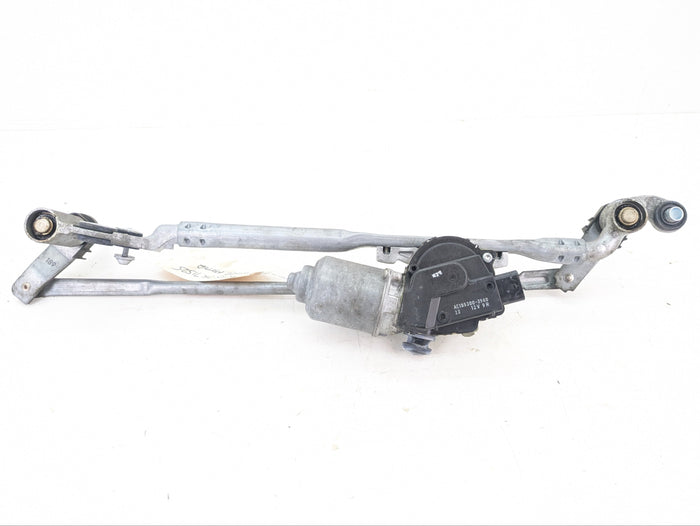 BMW F15 X5/F16 X6 35iX Front Windshield Wiper Motor Linkage & Motor 7292653