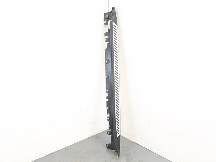 BMW F15 X5 35ix 50ix Right Side Skirt & Aluminum Footplate Step Mineral Silver 51777294384