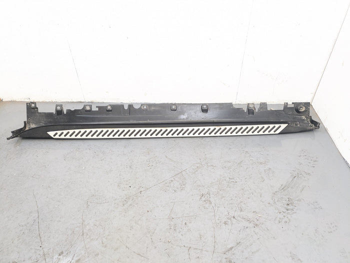 BMW F15 X5 35ix 50ix Right Side Skirt & Aluminum Footplate Step Mineral Silver 51777294384