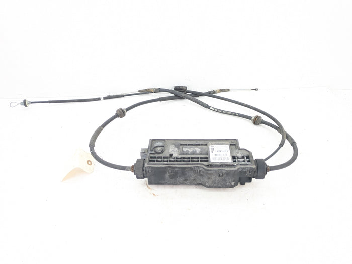 BMW F15 X5/F16 X6 35iX Parking Brake Actuator & Control Unit Module 6864546