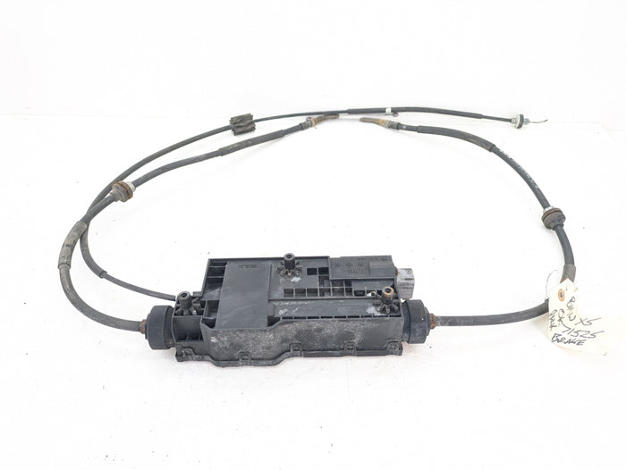 BMW F15 X5/F16 X6 35iX Parking Brake Actuator & Control Unit Module 6864546