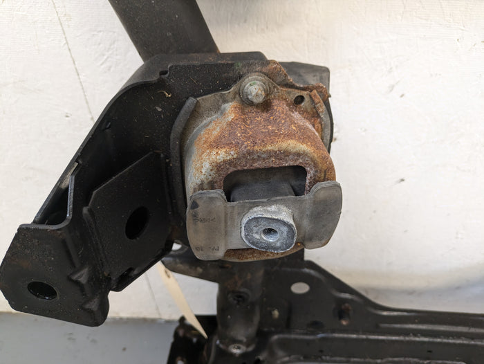 BMW F15 X5/F16 X6 35iX Front Subframe 31116866689 *NOTE*