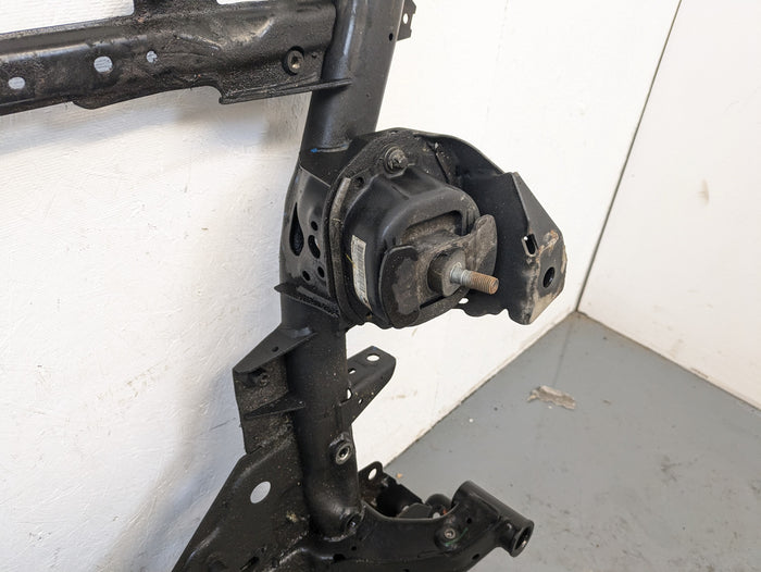 BMW F15 X5/F16 X6 35iX Front Subframe 31116866689 *NOTE*