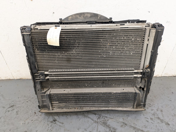 BMW E92 E90 E93 335i 335xi N54 Manual Radiator/AC Condenser/Intercooler/Fan 9169526/75617129/7545366
