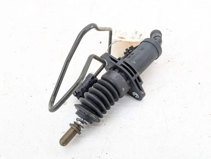 BMW E92 E93 E90 E91 3 Series Clutch Slave Cylinder 6785964