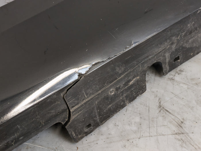 BMW E92 E93 335i 328i Pre-LCI Left/Driver Side Skirt Black Sapphire Metallic (475) *DAMAGED*
