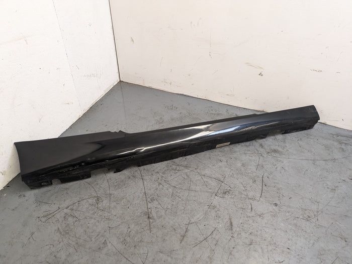 BMW E92 E93 335i 328i Pre-LCI Right/Passenger Side Skirt Black Sapphire Metallic (475) *DAMAGED*
