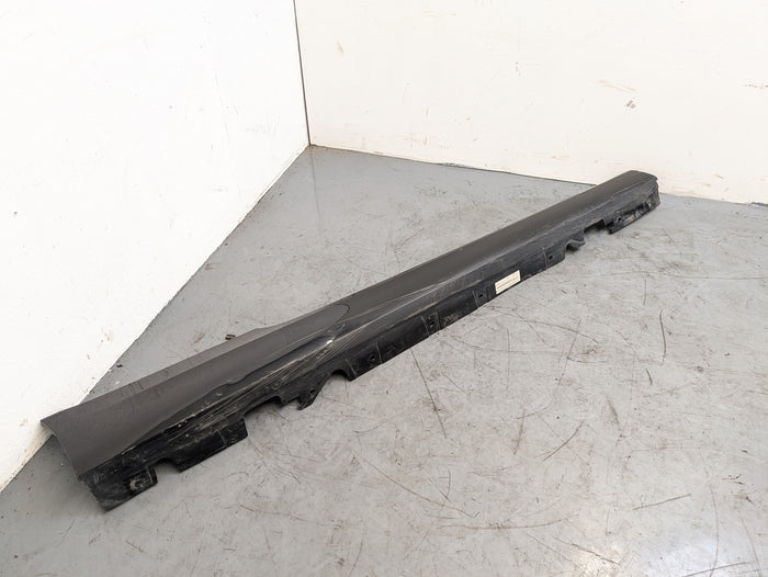 BMW E92 E93 335i 328i Pre-LCI Right/Passenger Side Skirt Black Sapphire Metallic (475) *DAMAGED*