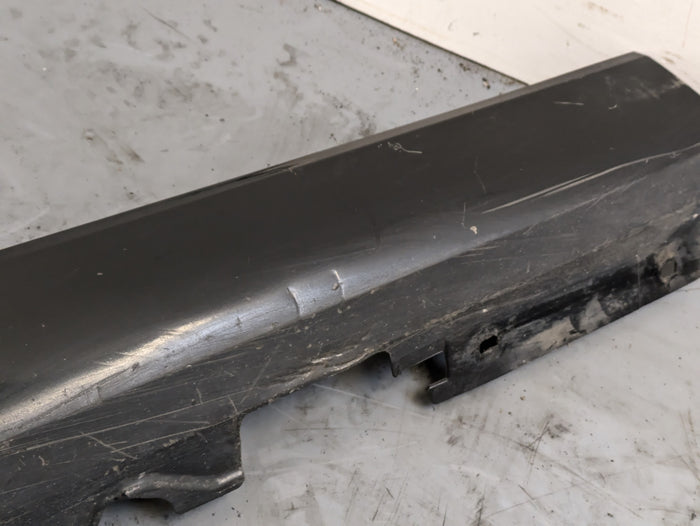 BMW E92 E93 335i 328i Pre-LCI Right/Passenger Side Skirt Black Sapphire Metallic (475) *DAMAGED*