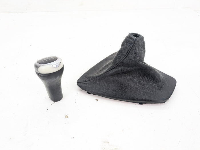 BMW E92 E90 E91 E93 3 Series Manual Transmission Gear Shift Knob & Boot 7530223 *DAMAGED*