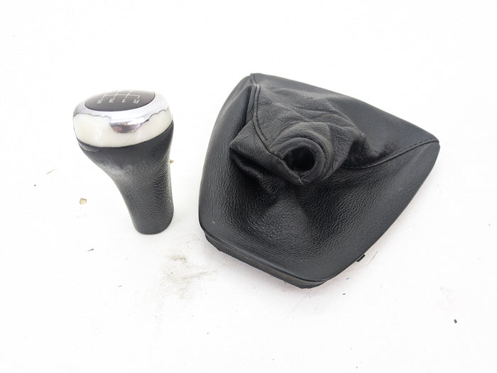 BMW E92 E90 E91 E93 3 Series Manual Transmission Gear Shift Knob & Boot 7530223 *DAMAGED*