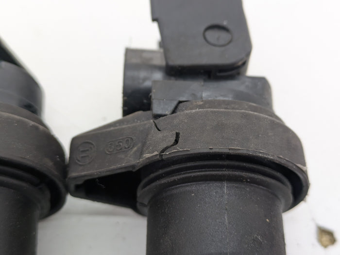 BMW E82 E88 E90 E91 E92 E93 M3 335i Ignition Coils Set of 4 8647689 *Damaged*