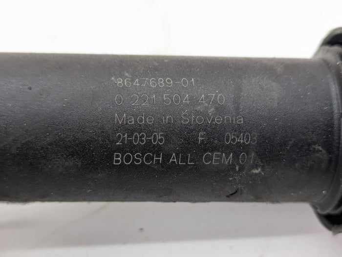 BMW E82 E88 E90 E91 E92 E93 M3 335i Ignition Coils Set of 4 8647689 *Damaged*