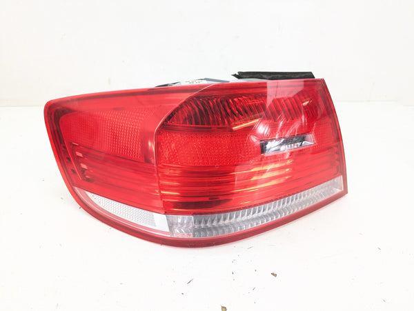 BMW E92 335i 328i M3 Pre-LCI Left Outer Quarter Panel Tail Light 7174403/7174407