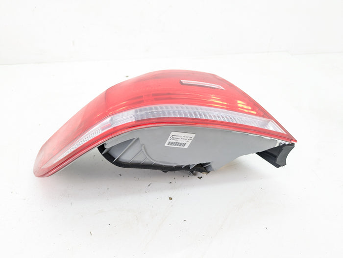BMW E92 335i 328i M3 Pre-LCI Left Outer Quarter Panel Tail Light 7174403/7174407