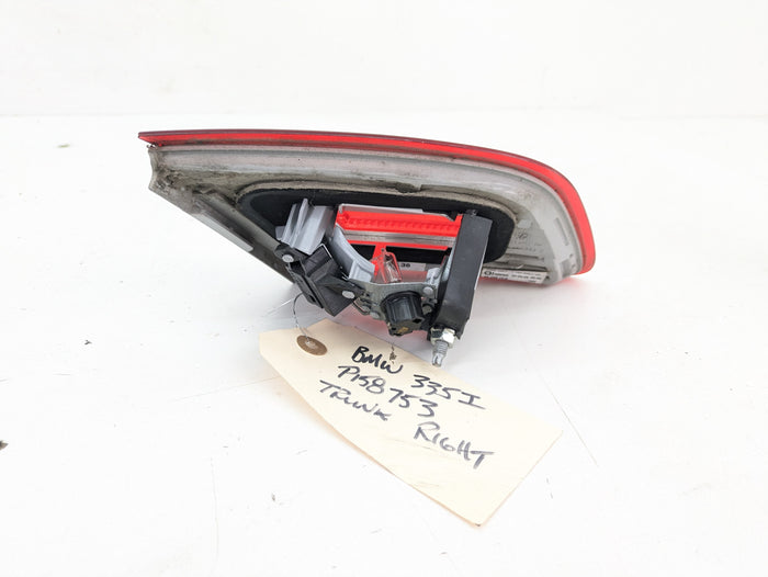 BMW E92 335i 328i M3 Pre-LCI Passenger Side Inner Trunk Tail Light 63217162300