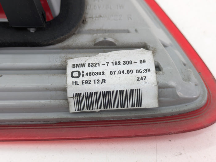 BMW E92 335i 328i M3 Pre-LCI Passenger Side Inner Trunk Tail Light 63217162300