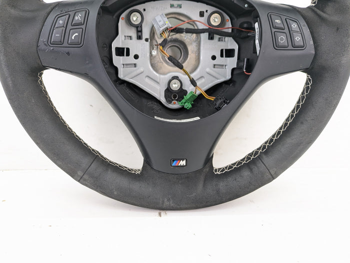 BMW E92 E90 E91 E93 3 Series/E82 E88 1 Series M Sport Manual Steering Wheel 7839075 *NOTE*