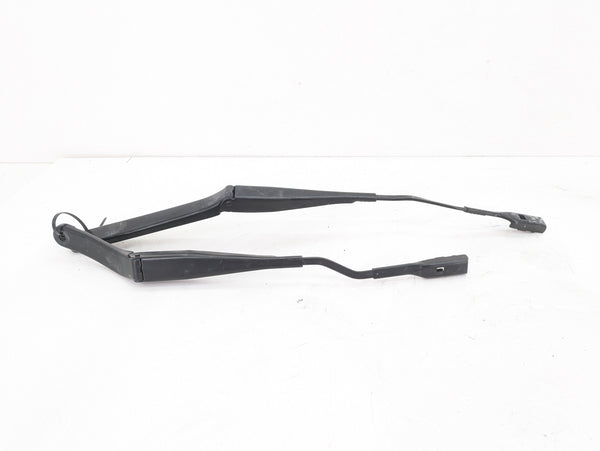 Porsche 991.2 911 GTS Left/Right Windshield Wiper Set 3392126069/3392126059