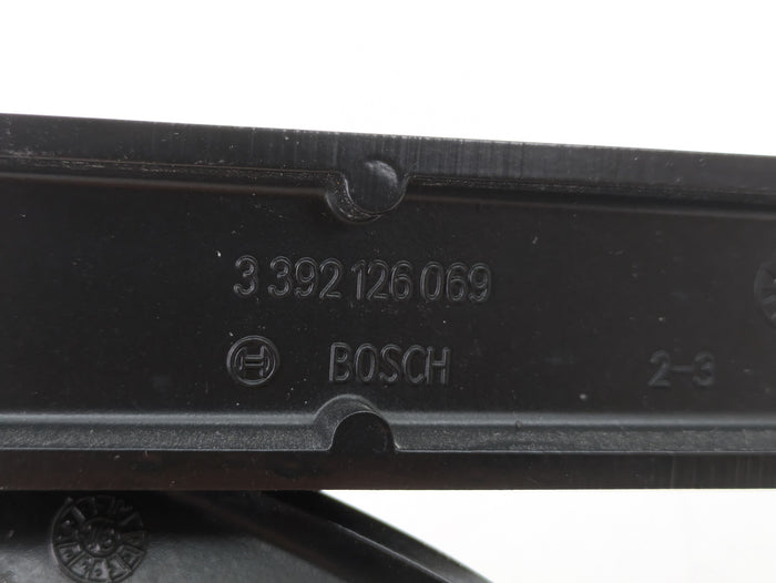 Porsche 991.2 911 GTS Left/Right Windshield Wiper Set 3392126069/3392126059