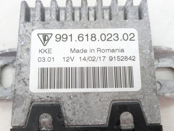 Porsche 991.2 911 GTS Fuel Pump Control Unit Module 99161802302