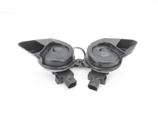 Porsche 991.2 911 GTS High/Low Horn Set 99163516500/99163516600