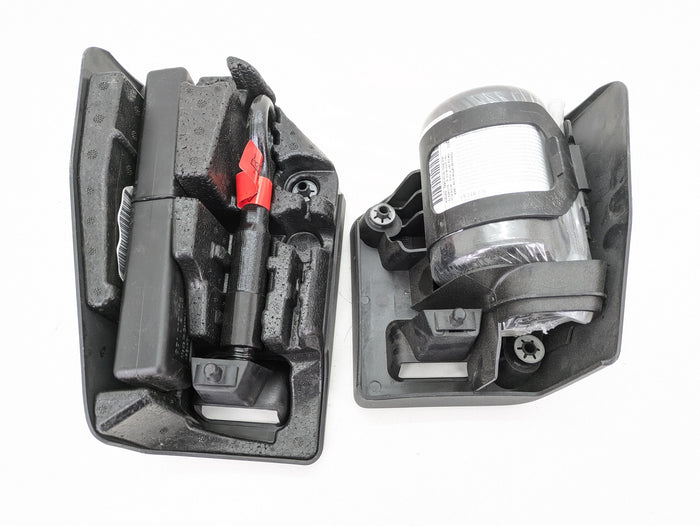Porsche 991.2 911 GTS Emergency Tool Kit/Tow Hook/Tire Sealant 99155142104