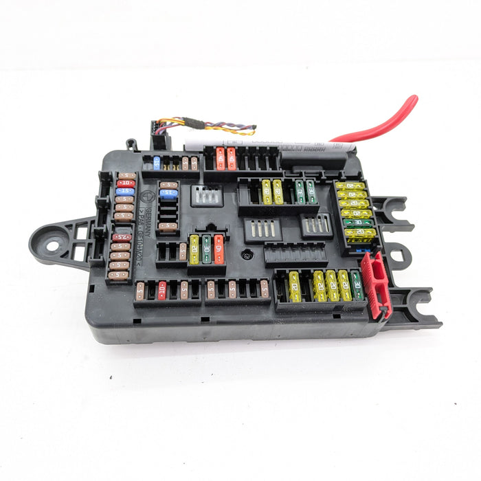 BMW F32 F30 F31 F33 F34 F36 4 & 3 Series Trunk Power Distribution Fuse Box 9337880