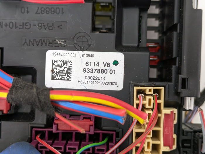 BMW F32 F30 F31 F33 F34 F36 4 & 3 Series Trunk Power Distribution Fuse Box 9337880