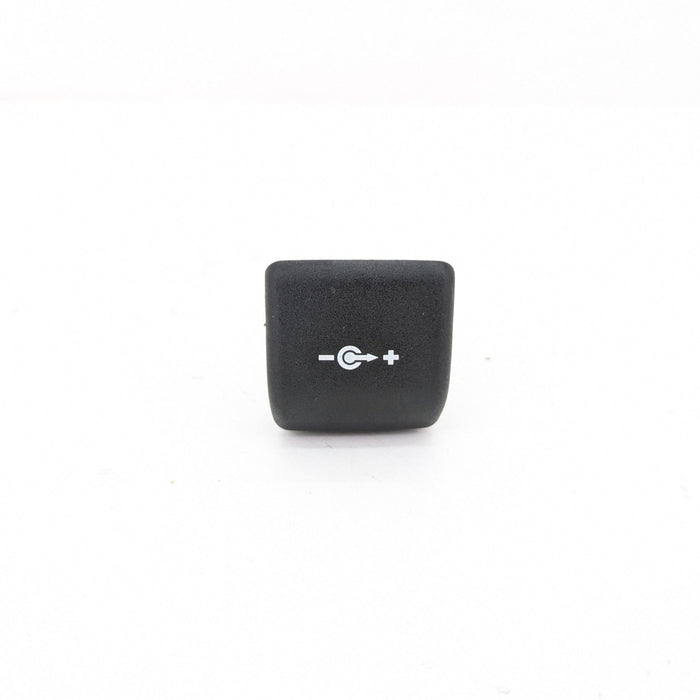 BMW F32 F30 F31 F33 F34 F36 4 & 3 Series Power Socket 6904008