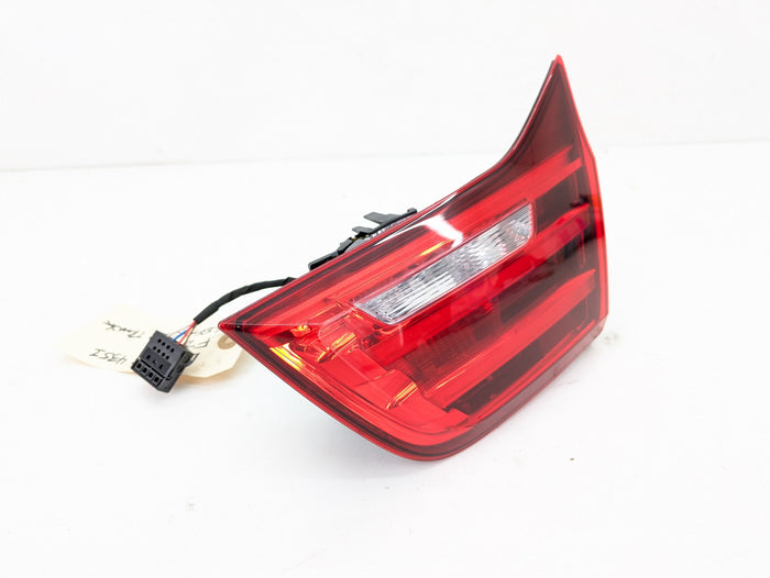 BMW F32 F33 F36 4 Series Pre-LCI Right/Passenger Side Inner Trunk Tail Light 7296102