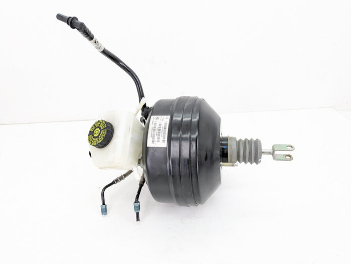 BMW F32 435xi Brake Booster & Brake Master Cylinder 6798424