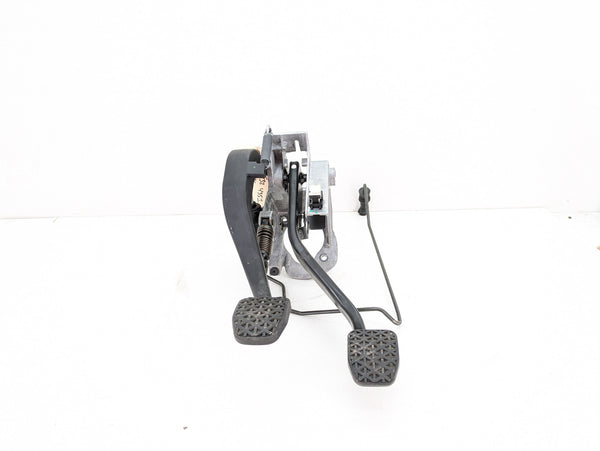BMW F32 F30 F36 F33 F31 F34 4 & 3 Series Manual Transmission Clutch/Brake Pedals 6860643/6761310/6773670