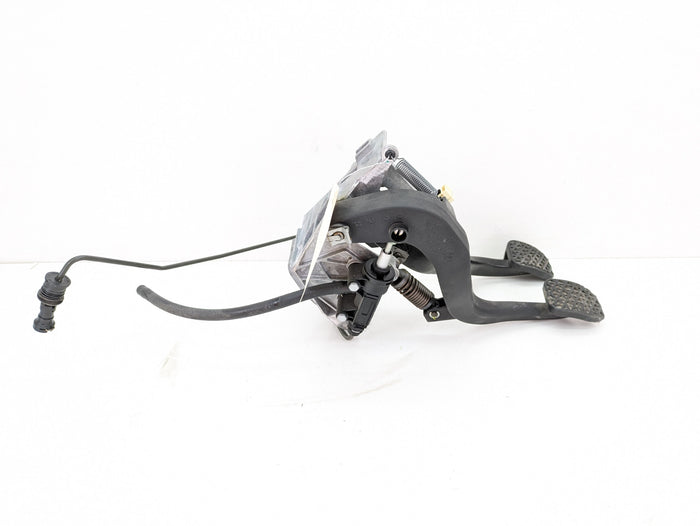 BMW F32 F30 F36 F33 F31 F34 4 & 3 Series Manual Transmission Clutch/Brake Pedals 6860643/6761310/6773670
