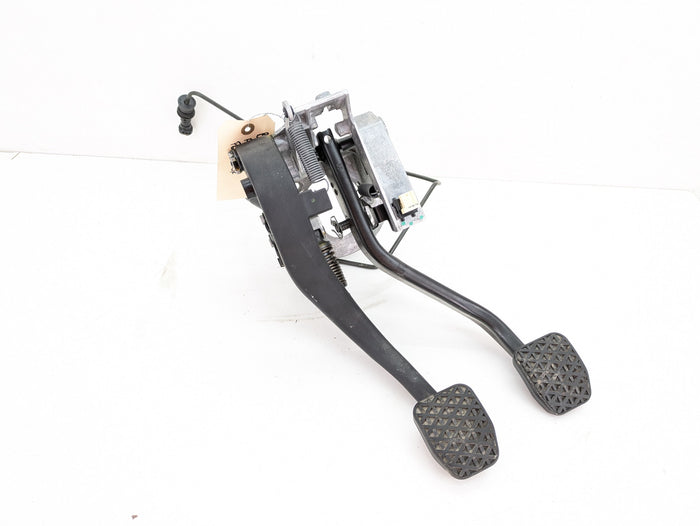 BMW F32 F30 F36 F33 F31 F34 4 & 3 Series Manual Transmission Clutch/Brake Pedals 6860643/6761310/6773670