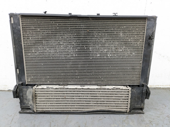 BMW F32 F33 F30 435xi 335xi M Sport N55 Manual Transmission Radiator/Radiator Fan/Intercooler 7640513/7600531/7628053/7608409