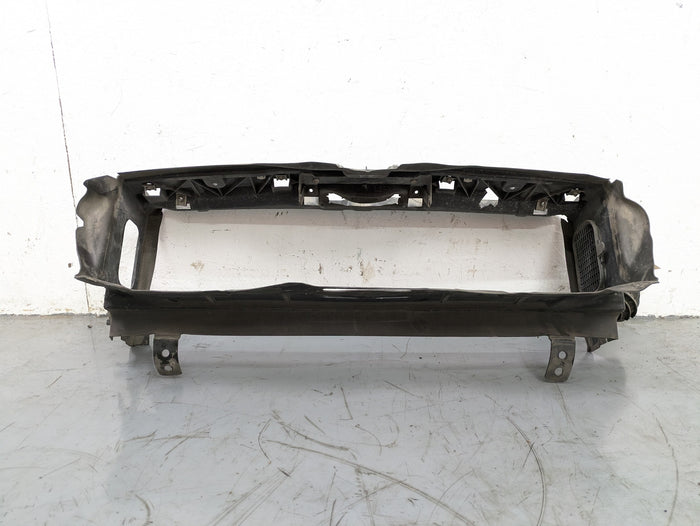 BMW F32 F33 F36 4 Series Upper Center Radiator Air Duct Shroud 51747290610 *DAMAGED*