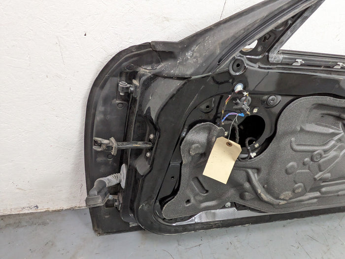 BMW F32 F33 4 Series/F83 F82 M4 Right/Passenger Side Door Black Sapphire Metallic (475)