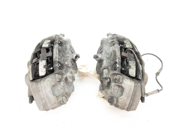 BMW F32 F30 F33 F34 F36 4 & 3 Series Front Left/Right Brembo Brake Caliper Set 34116865537/34116865538