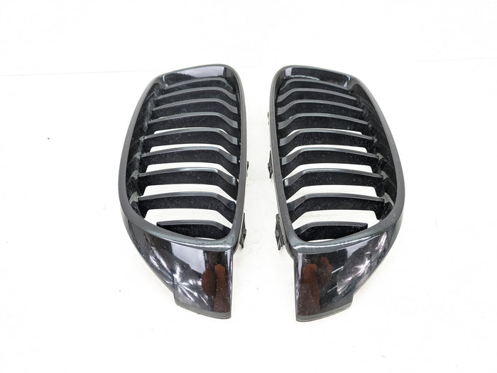 BMW F32 F33 F36 435xi 428xi 440xi 430xi M Sport Front Bumper Grille Set 51135A3D025/51135A3D026